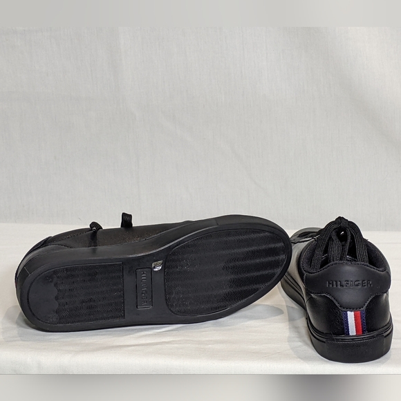 NEW Tommy Hilfiger Mens Brecon Cup Sole Sneaker Black Sz 8.5 black - Picture 3 of 6